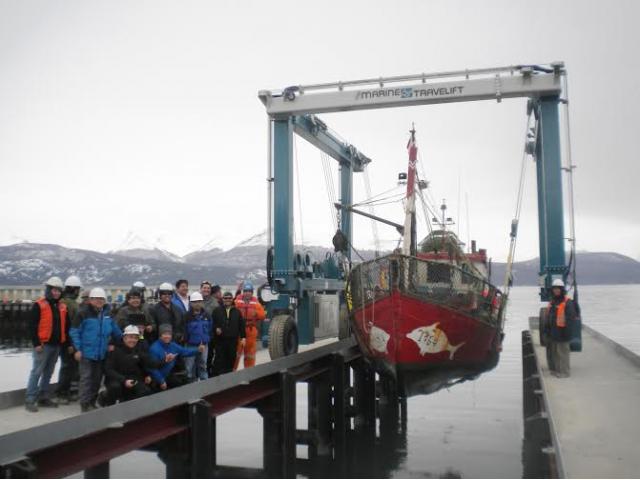 PUERTO WILLIAMS YA CUENTA CON MODERNA GRÚA