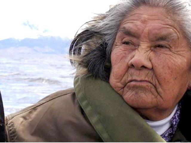 EL 24 DE MAYO DE 1928 NACE CRISTINA CALDERÓN, SOBREVIVIENTE DEL PUEBLO YÁMANA