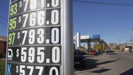 Precios de combustibles bordean los $ 1.000 en Puerto Williams