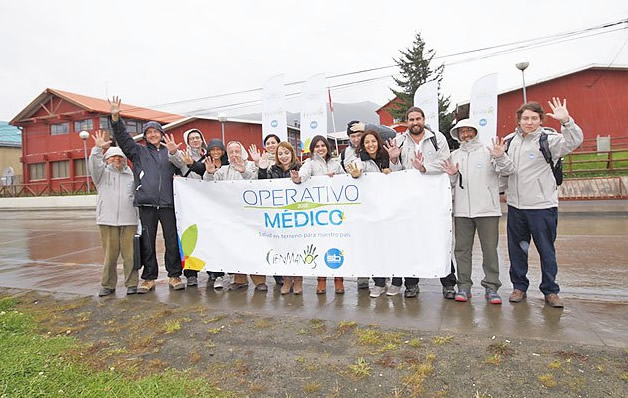 800 atenciones realizó equipo médico de ONG en Williams
